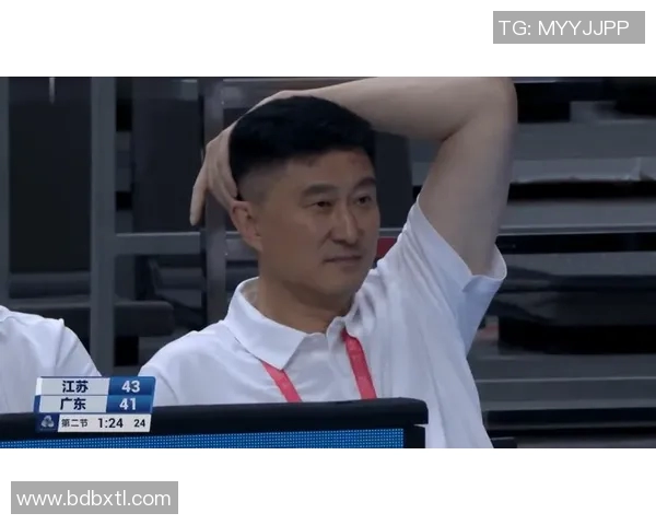 广东小将积极恢复训练期待重返赛场本赛季几乎被杜锋冷落